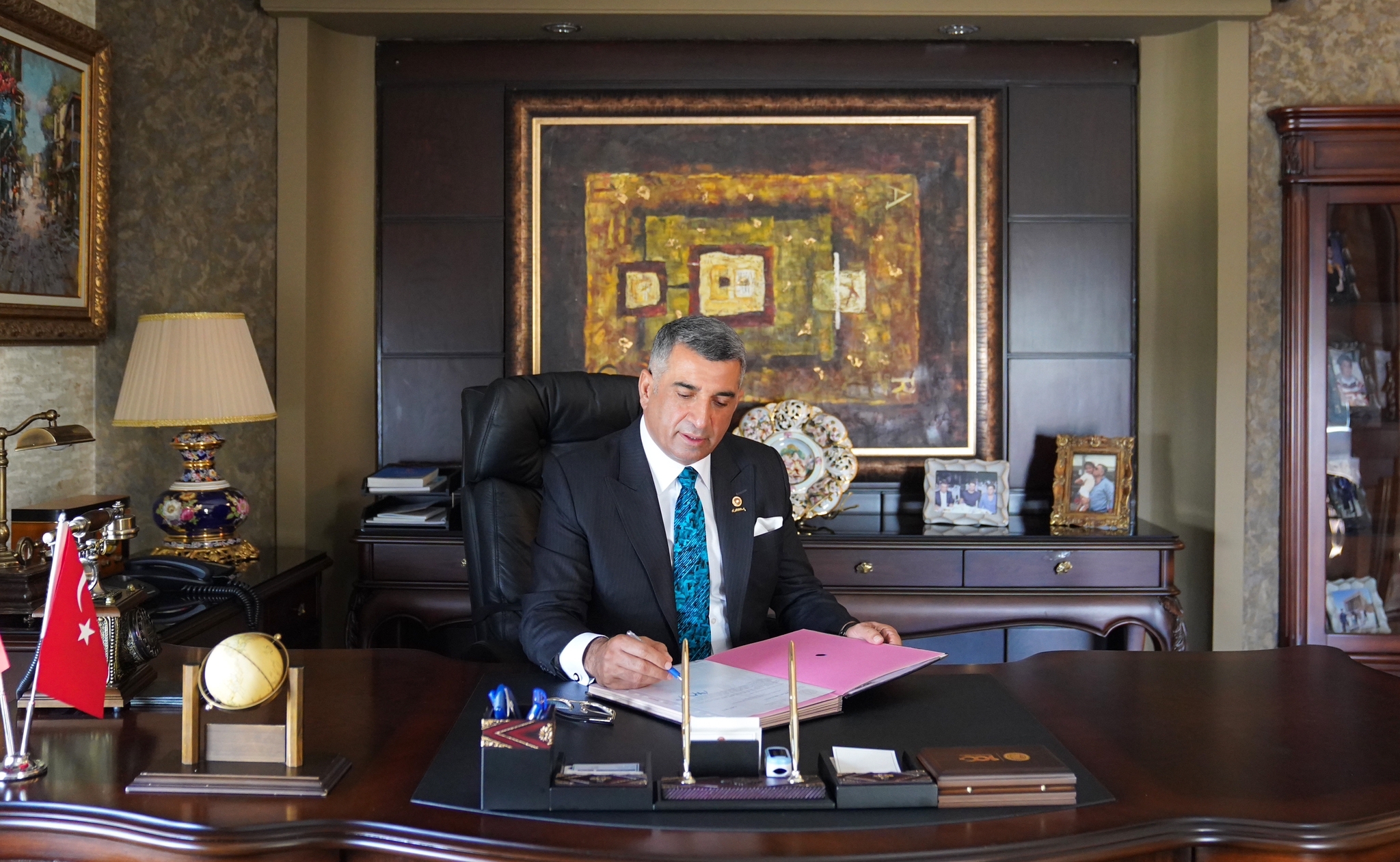 İSVEÇ’TEKİ PROVOKASYONA MİLLETVEKİLİ EROL’DAN TEPKİ