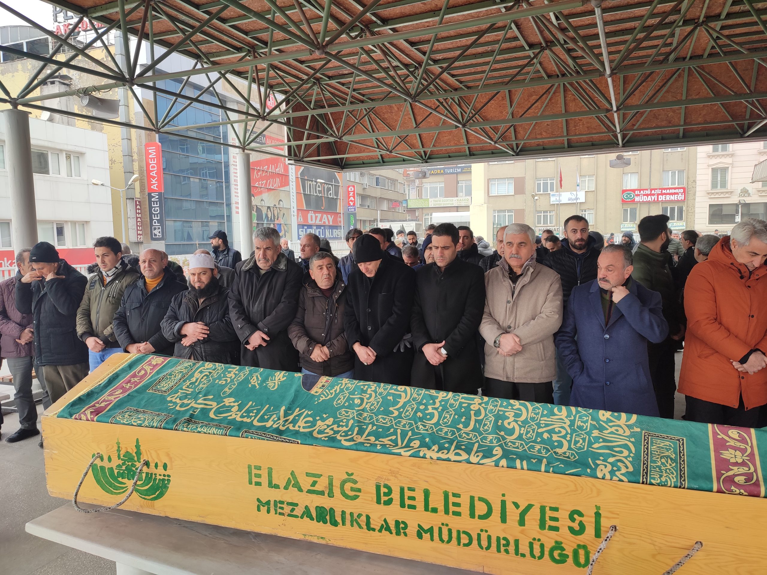 Elazığsporlu Ömer Faruk Gökçe Son Yolculuğuna Uğurlandı