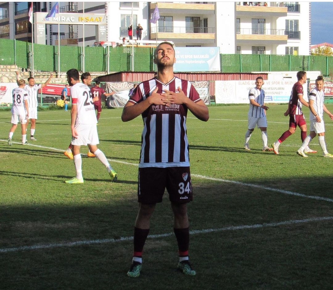 Ömer Faruk Sezgin Iğdır FK’de