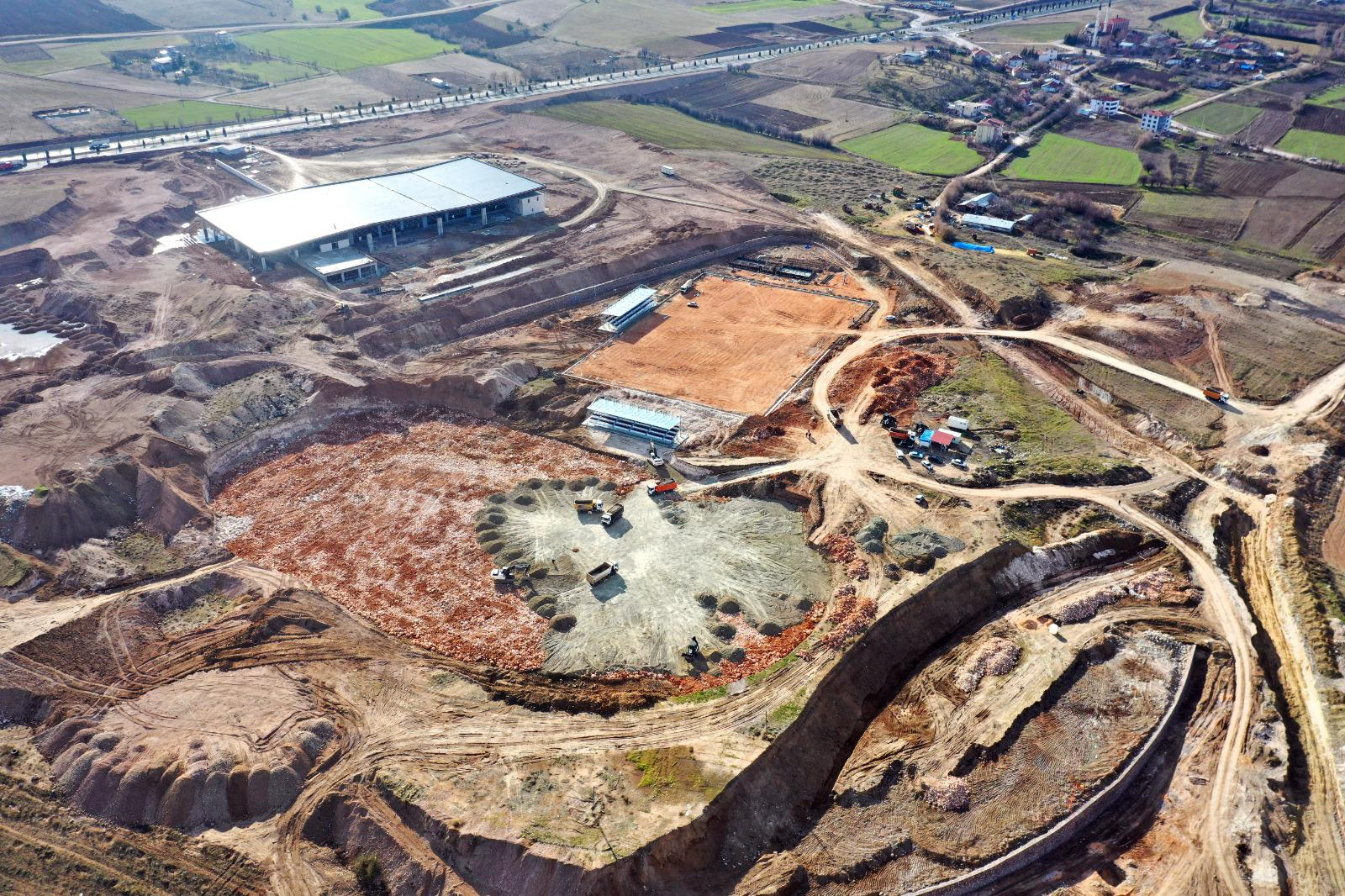 ELAZIĞ BELEDİYESİ SPOR VE YAŞAM KOMPLEKSİ İNŞASI SÜRÜYOR