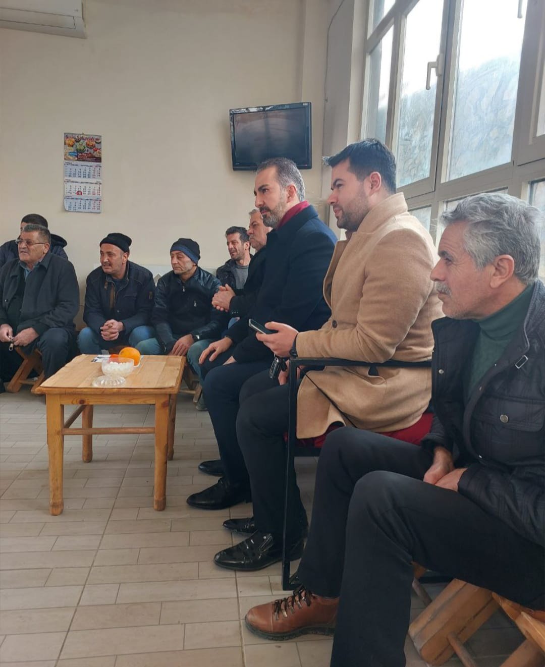 Deva partisi Çatalçeşme Mahallesi   İl Başkanı Mehmet Kangal ve Parti yöneticileri tarafından mahallelinin sorunları dinlendi
