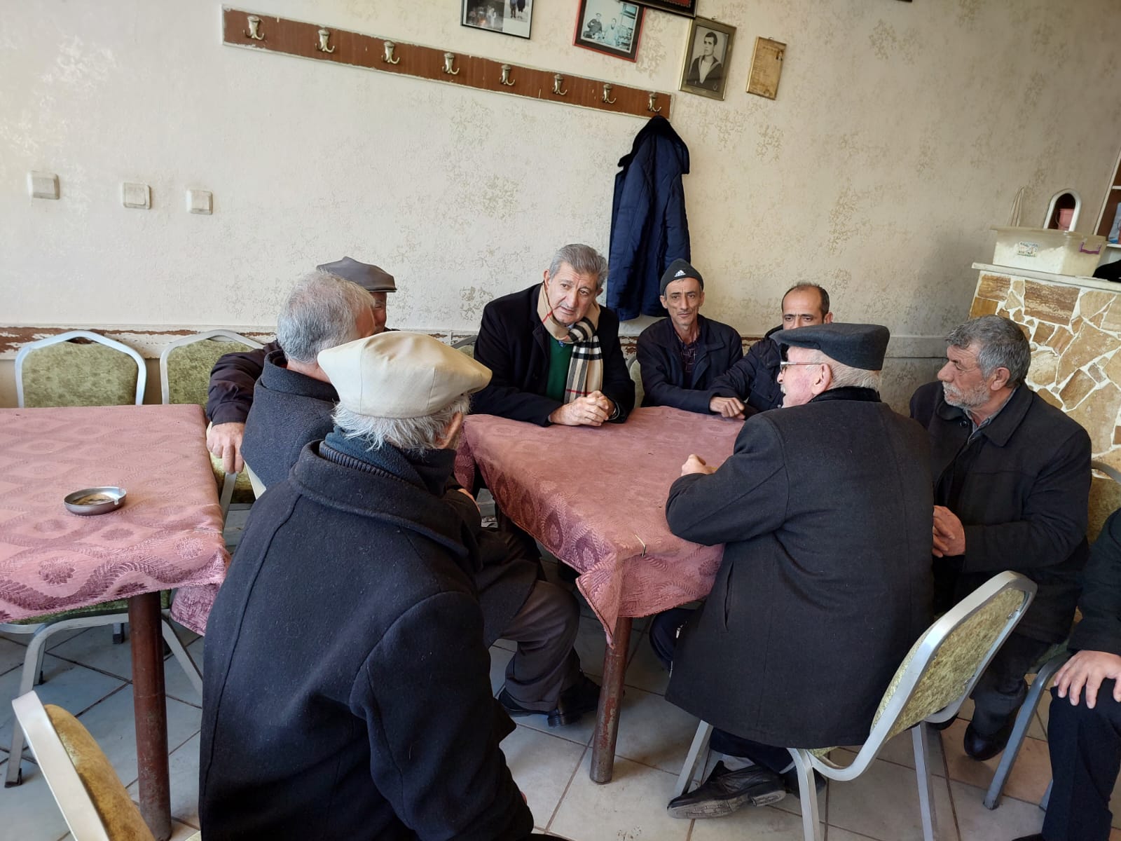 Ali Özcan Depremzedeleri Ziyaret Etti