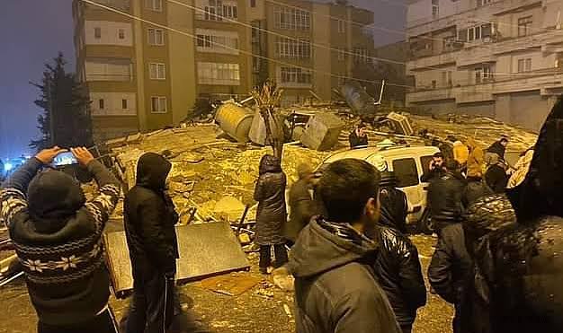 Kahramanmaraş’ta meydana gelen depremden etkilenen Şanlıurfa’da 17 kişi hayatını kaybetti