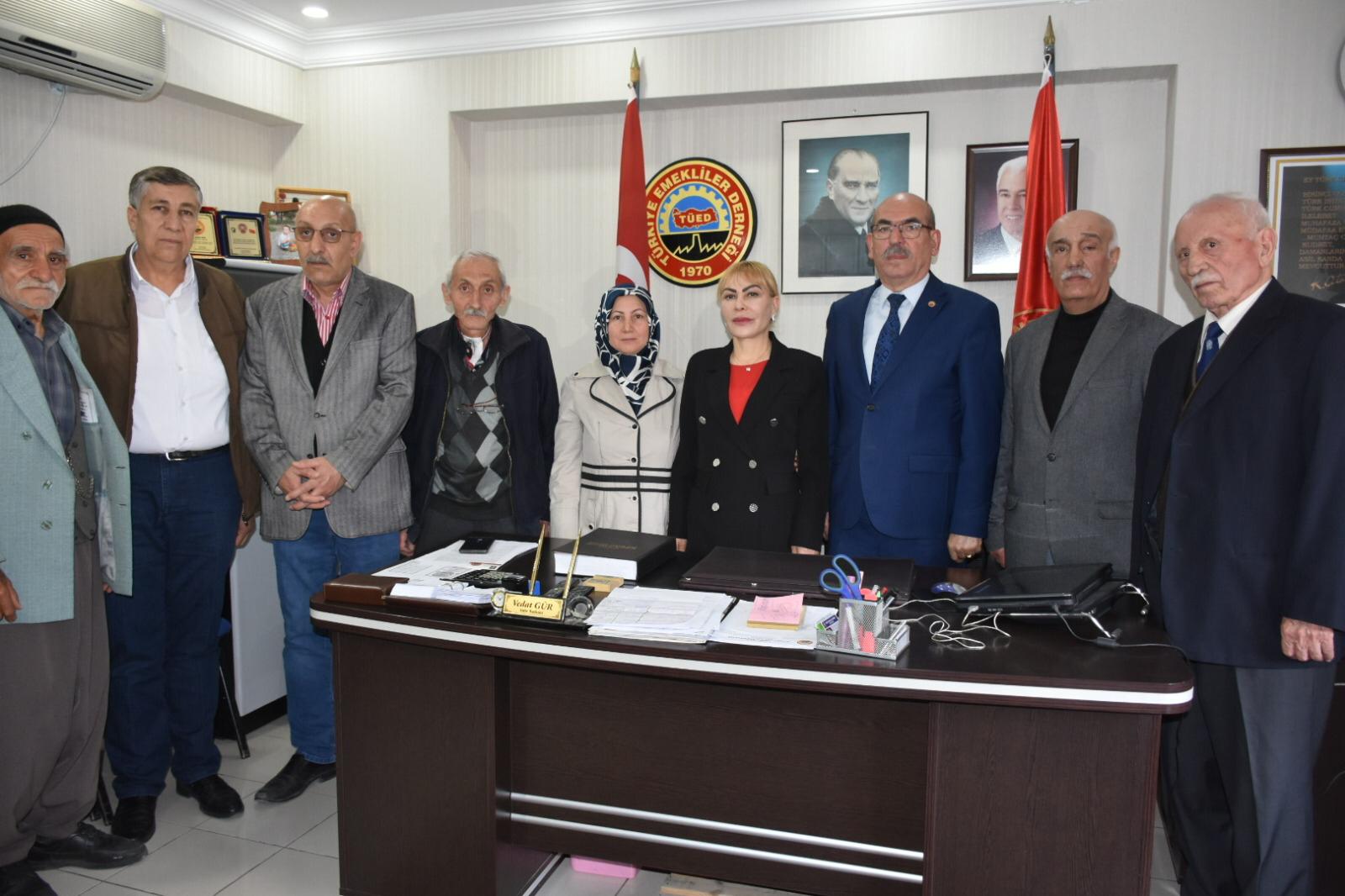 BAĞIMSIZ ADAY PROF. DR. YASEMİN AÇIK’A DESTEK ARTARAK DEVAM EDİYOR