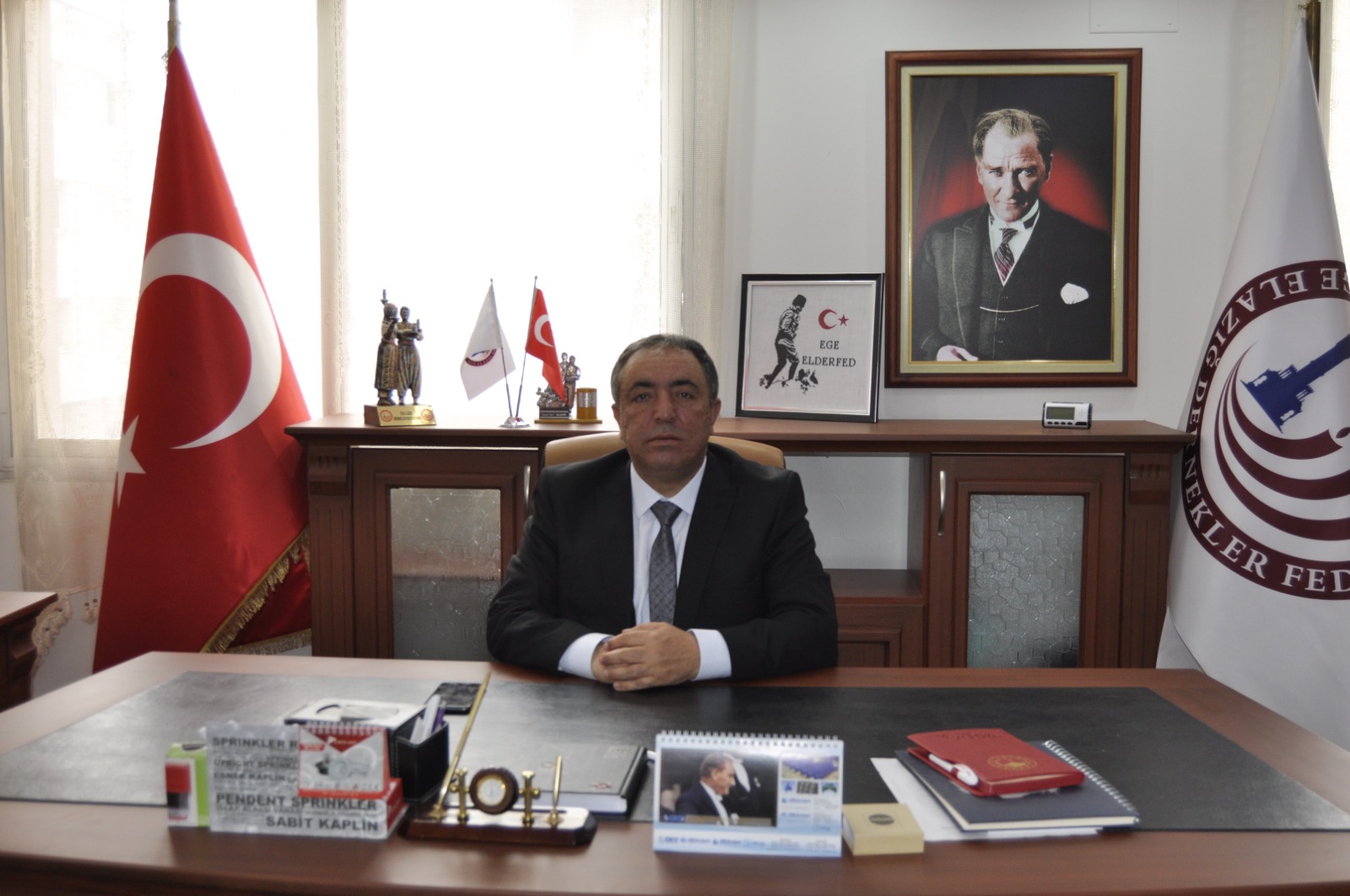 Ege Elazığ dernekler federasyonu Yönetim kurulu ilk toplantısını görev dağılımı yaptıktan sonra  3 Mayıs’ta 2inci toplantısını federasyon binasında yapıldı..