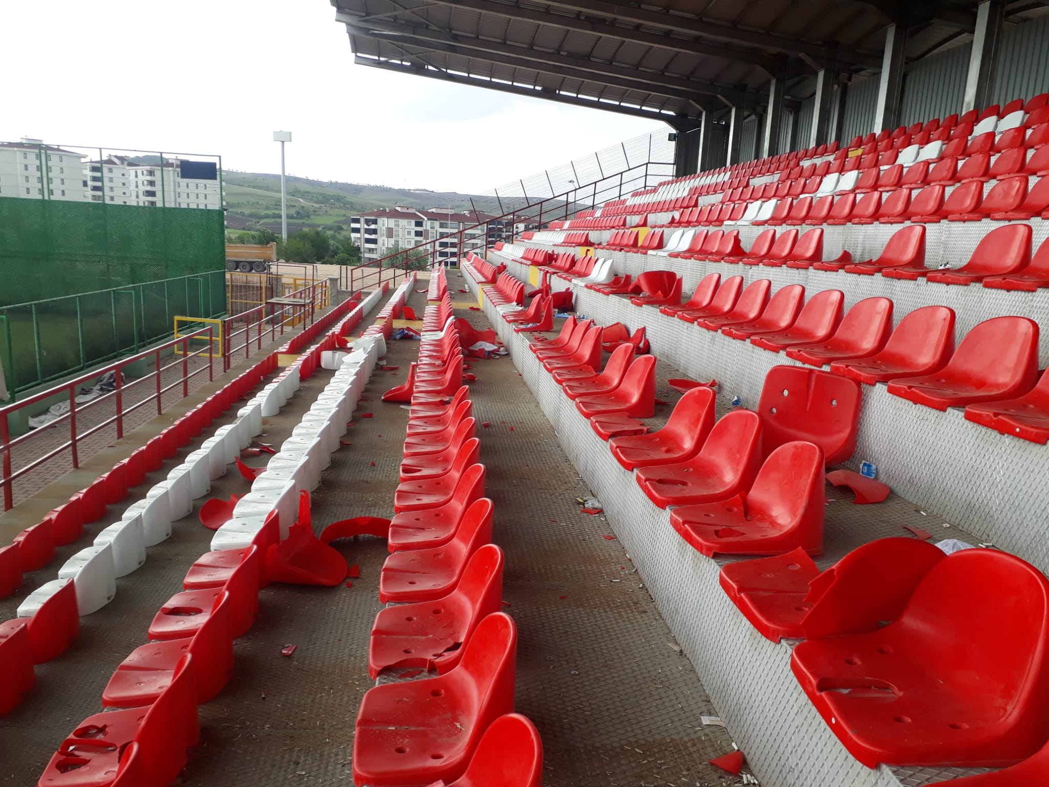 BU STADIN SİZE NE ZARARI VARDI?