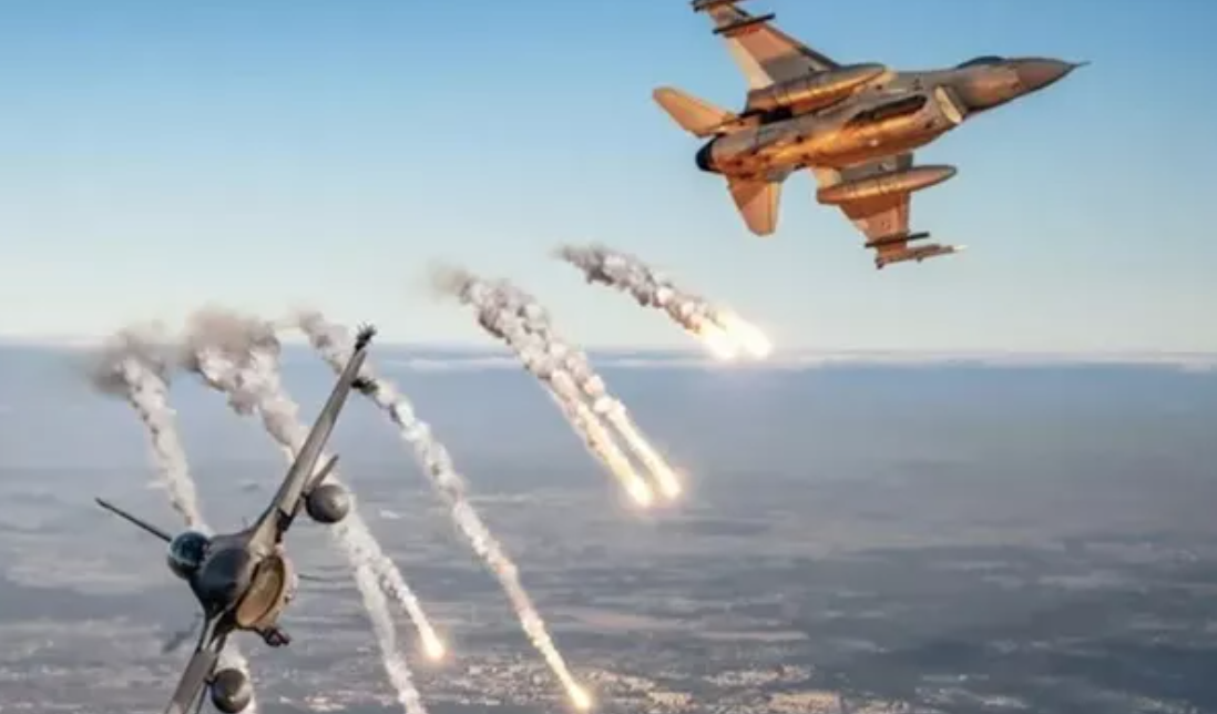 Türk F-16’ları Almanya’da