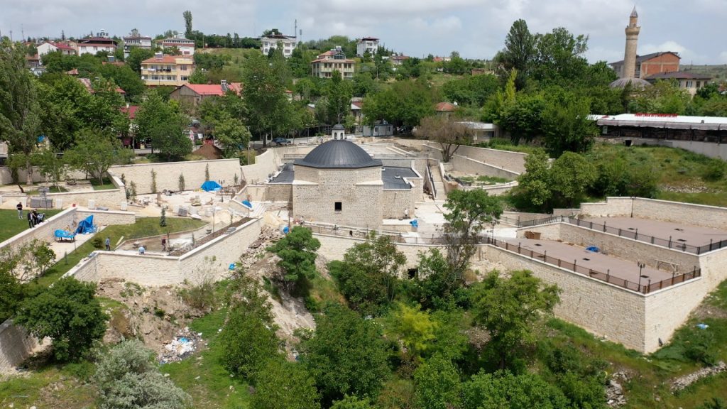 Harput turizmine kazandırılacak olan Tarihi Hoca Hasan Hamamı’nın restorasyon çalışmaları büyük oranda tamamlandı.