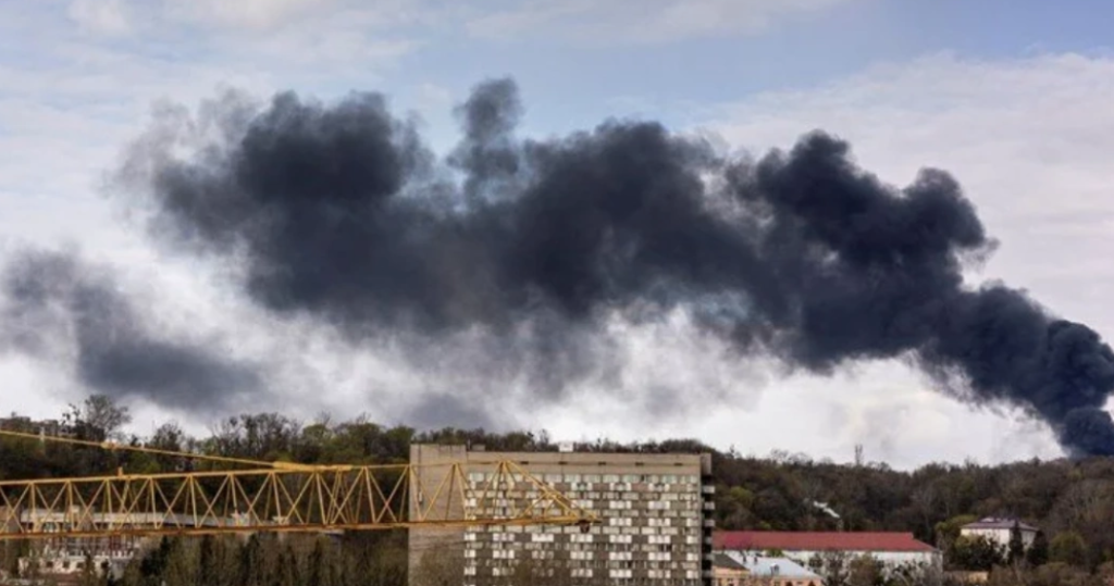 Rusya, Lviv’i bombaladı: 4 ölü, 32 yaralı