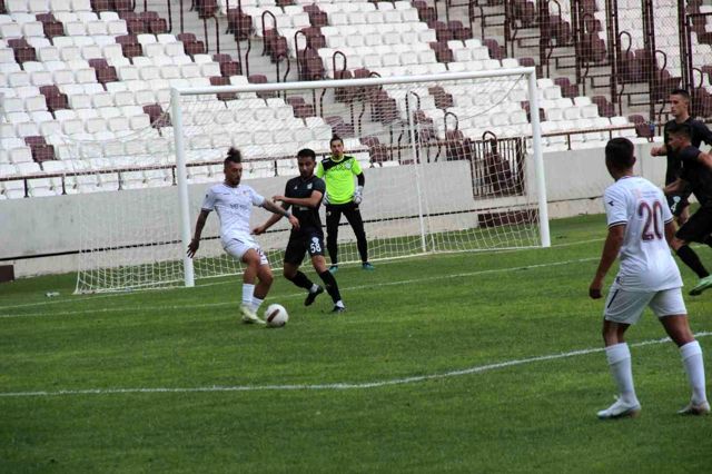 Elazığspor  Malatya Arguvanspor Hazırlık Maçı 0-0 Sonuçlandı.