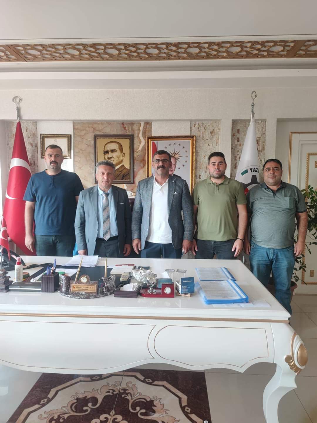 YAZIKONAK BELEDİYESİ’NDEN İŞÇİLERE REKOR ZAM!