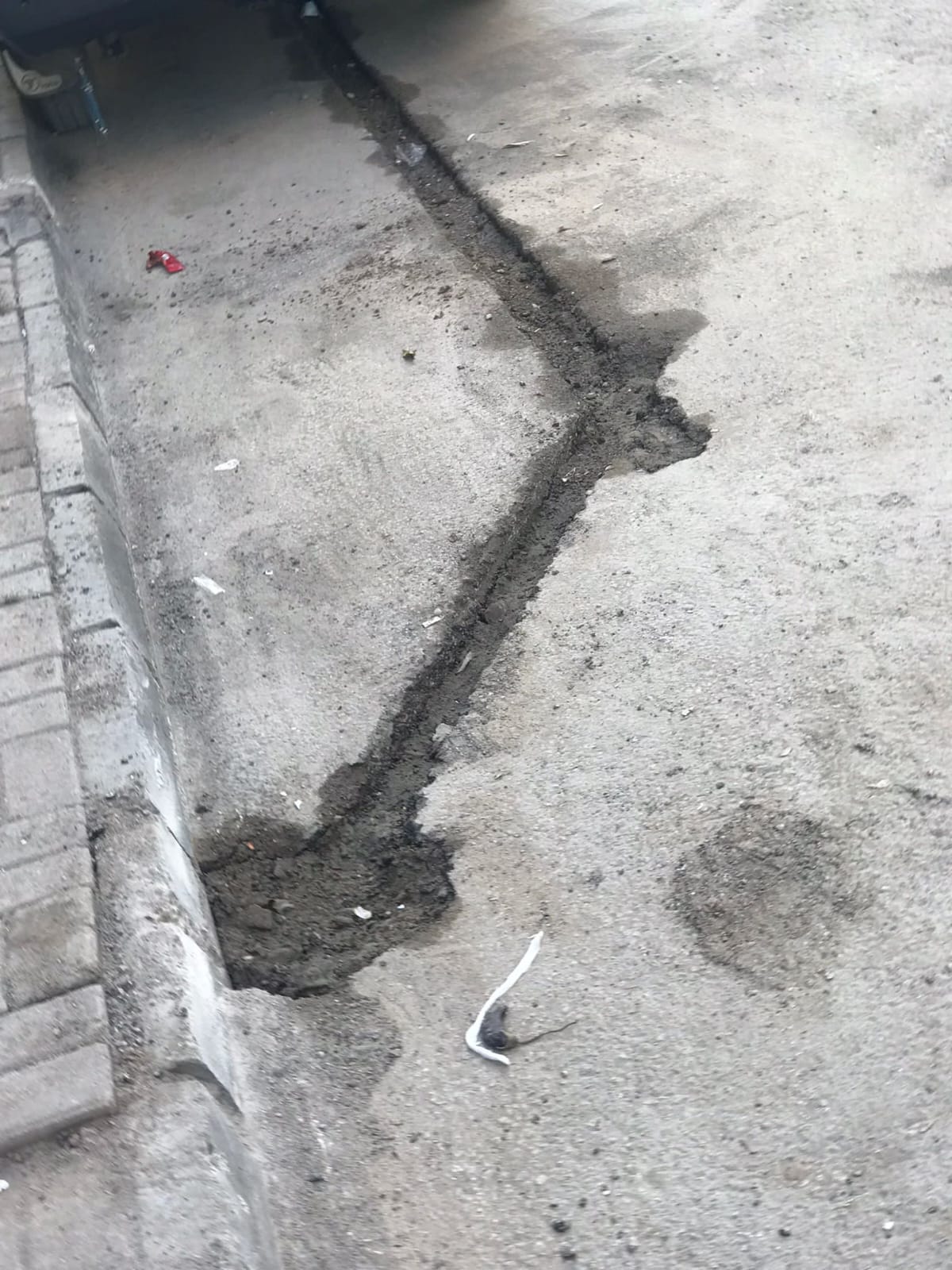 Elazığ’da internet kablolarını çalan hırsızlar,bir mahalleyi internetsiz bıraktı