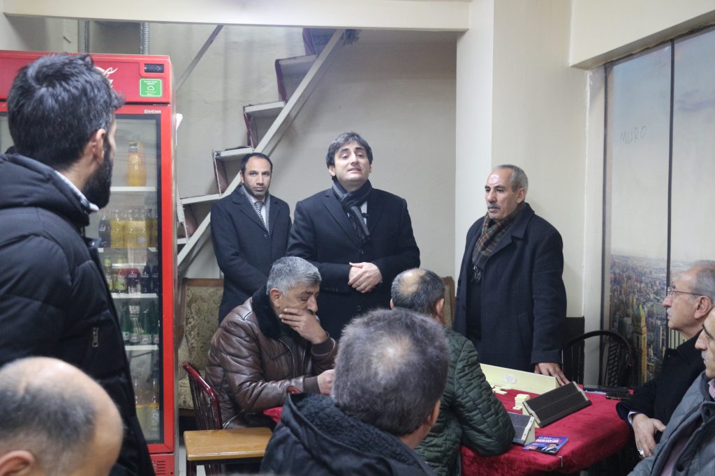 Saadet Partisi Elazığ Belediye Başkan Adayı Abdullah Akın*, seçim çalışmalarını sürdürüyor.
