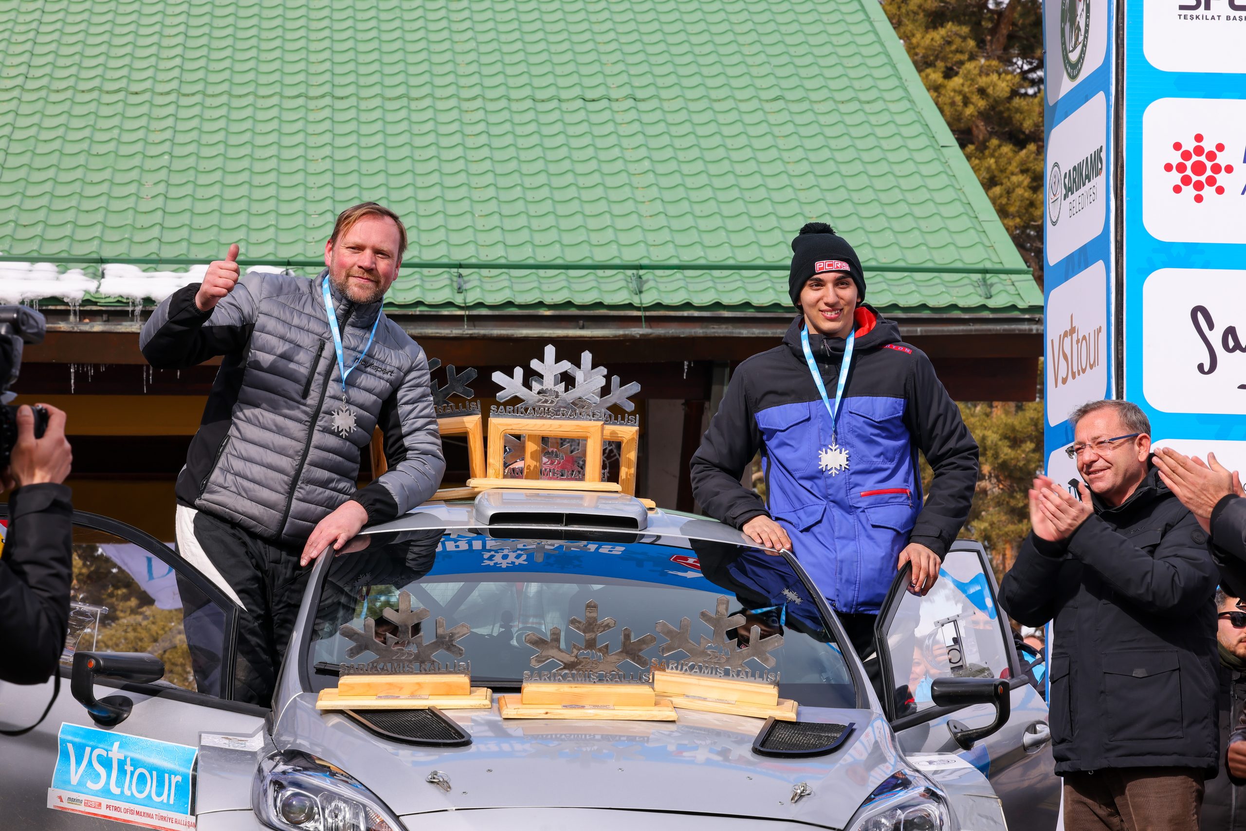 TÜRKİYE RALLİ ŞAMPİYONASI’NDA BİR İLK!