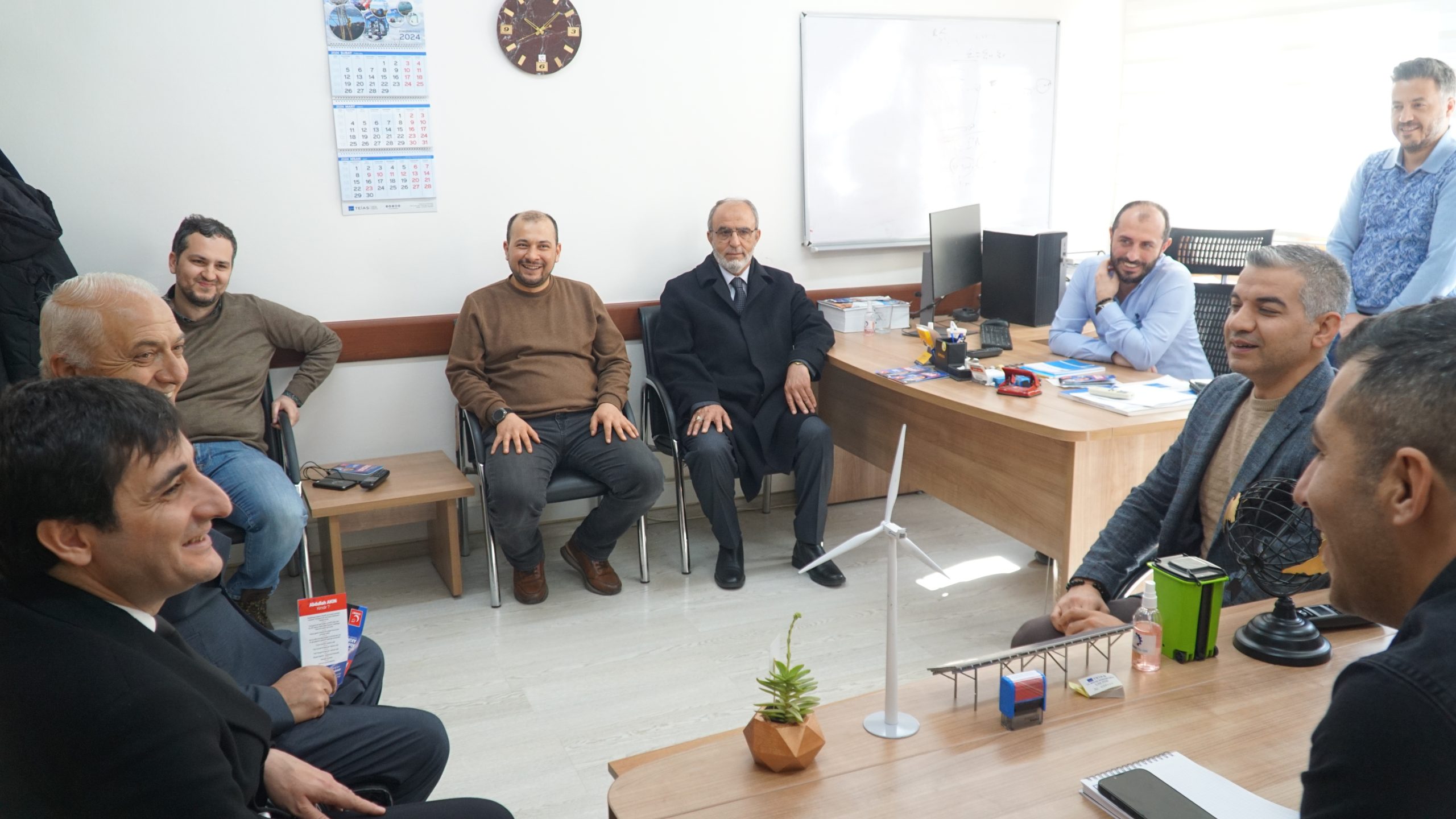 AKIN”ELAZIĞ’DA SEVİLEN VE SAYILAN KİŞİLER İLE YOLA ÇIKTIK”