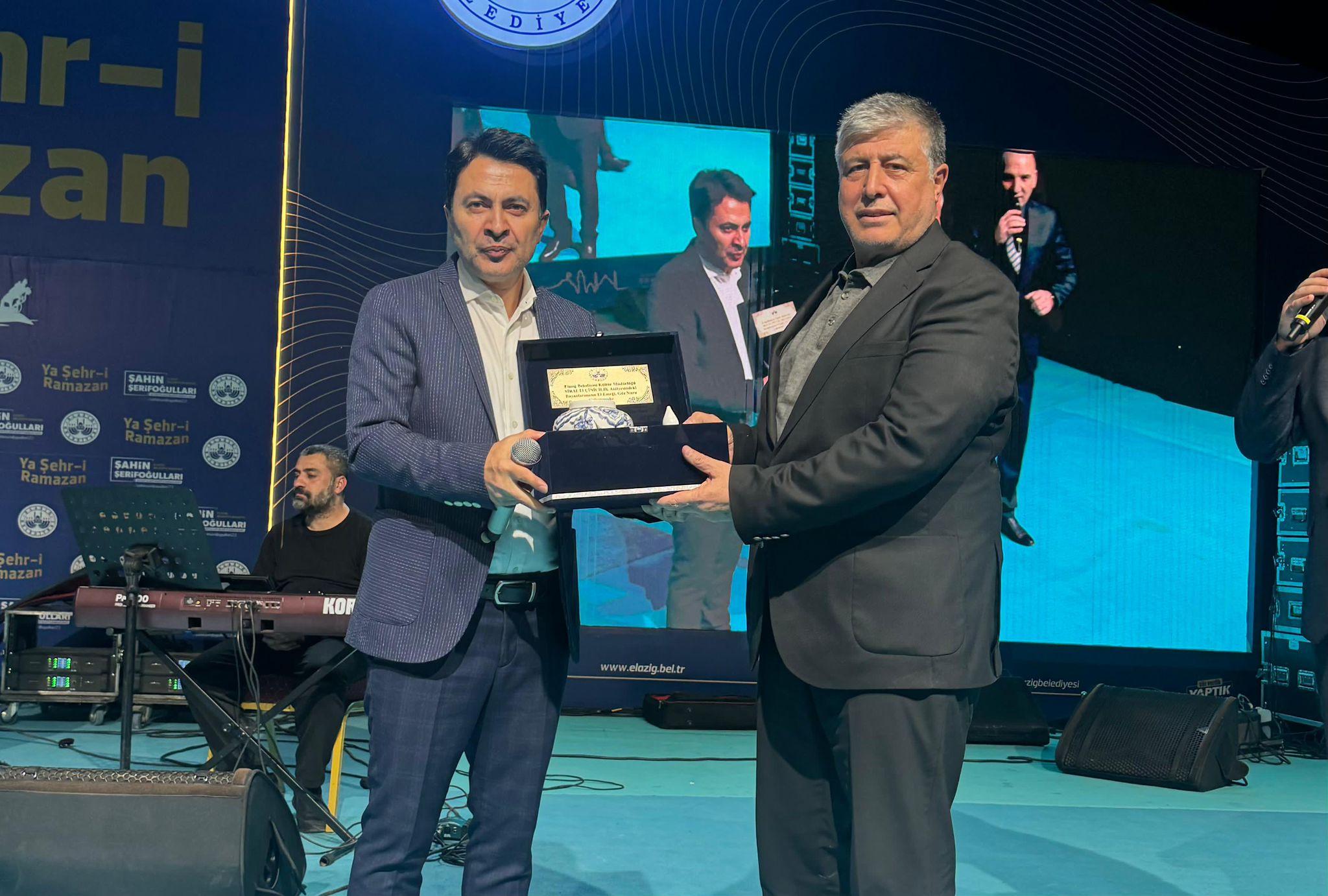Elazığ Belediyesi Ramazan etkinlikleri, tasavvuf müziğinin güçlü sesi Abdurrahman Önül’ün dinleti programıyla devam etti
