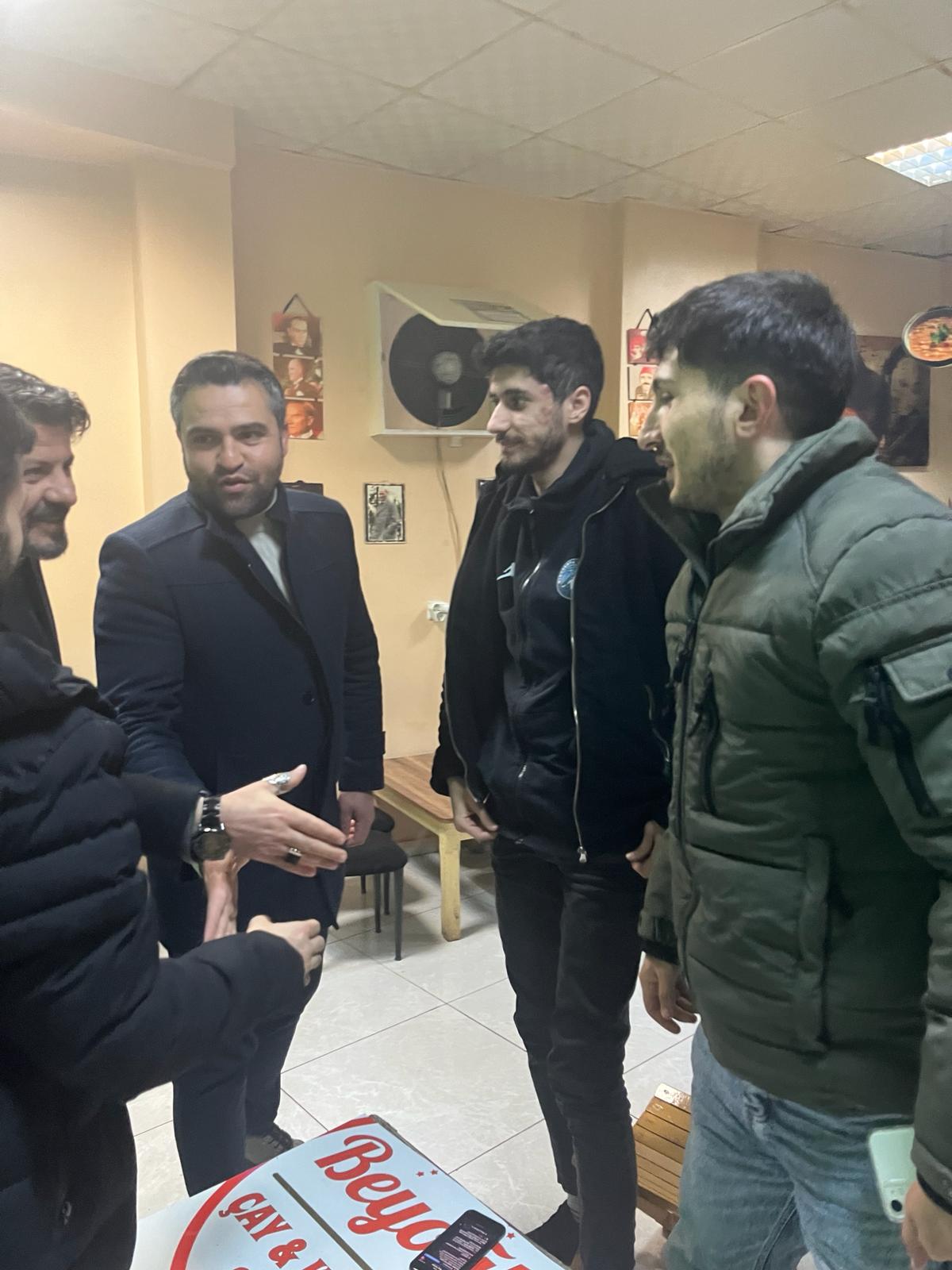 BAŞKAN ADAYI CEYLAN OLGUNLAR MAHALLESİ’NDE VATANDAŞLARLA BİR ARAYA GELDİ