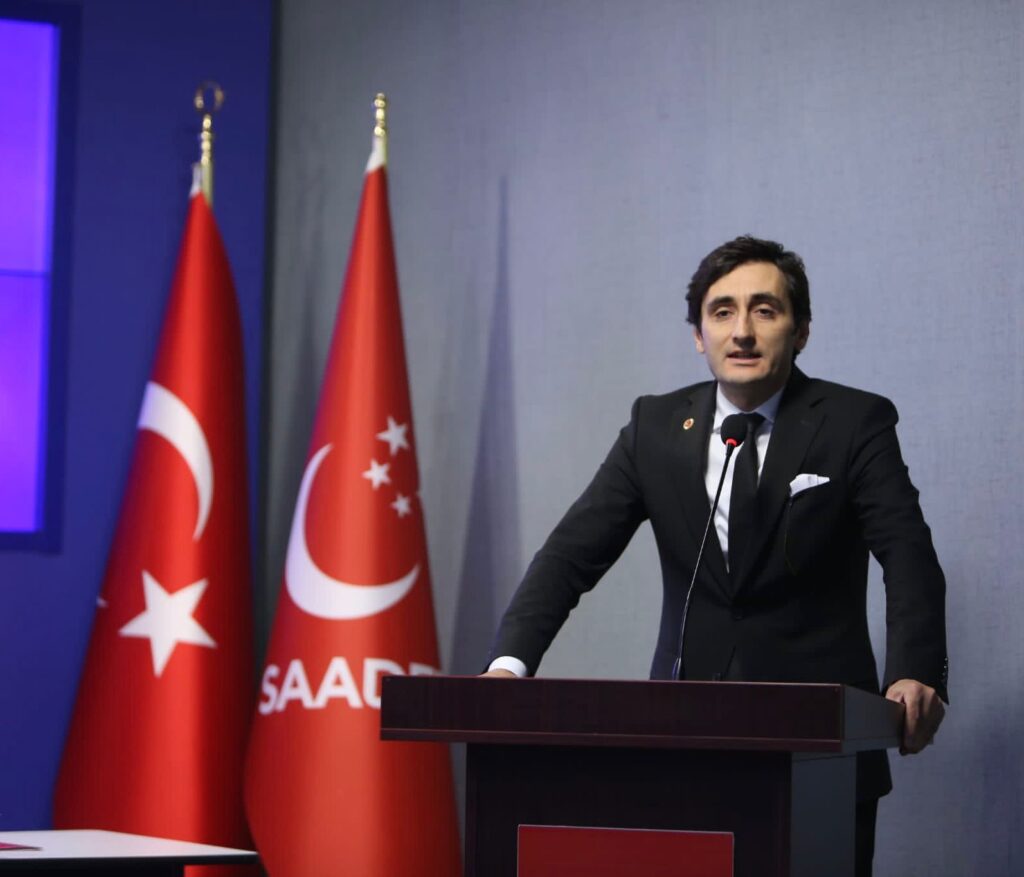SP İl Başkanlığından istifa eden Abdullah Akın görevine Geri Döndü