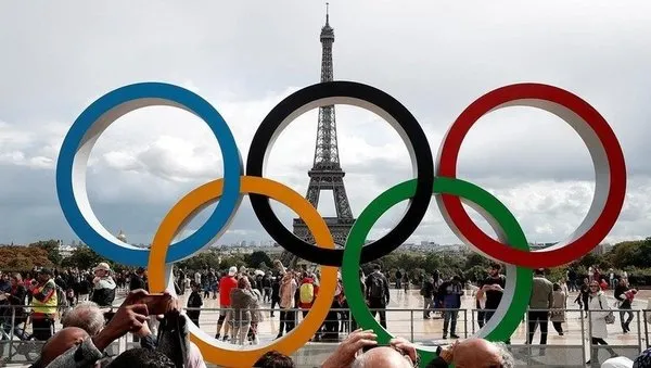 Paris Olimpiyat Oyunlarında Görkemli Bir Kapanış Yaptı