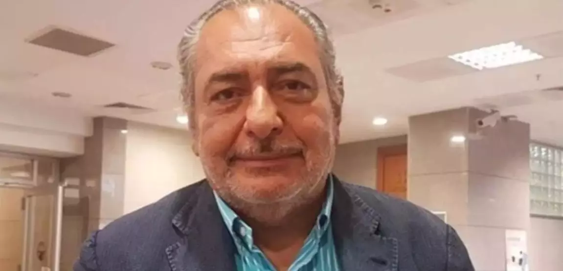 Merdivenlerden Düşen Reha Muhtar Yoğun Bakıma Alındı!