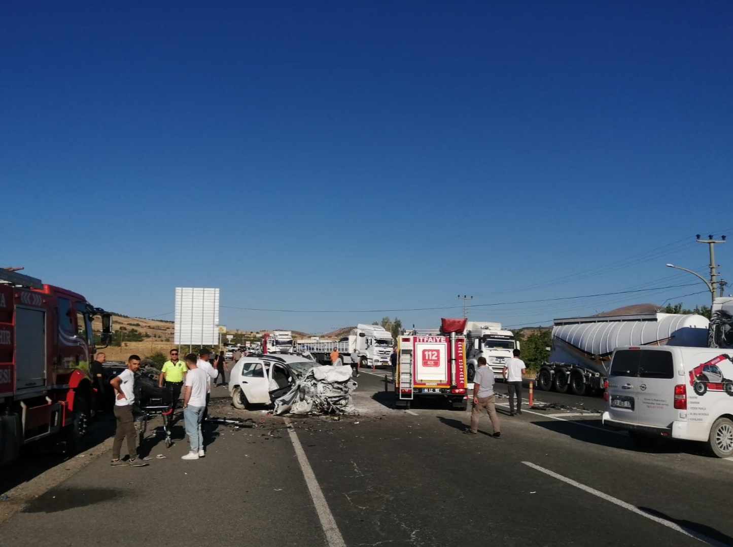Malatya- Elazığ Karayolunda Feci Kaza: 2 Ölü 4 Yaralı