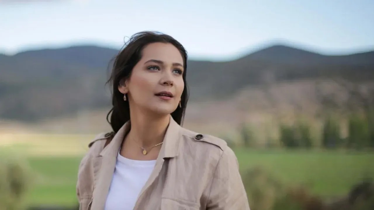 Ünlü Oyuncunun Instagram Yasağına Yaptığı Yorum Tepki Yağdı!