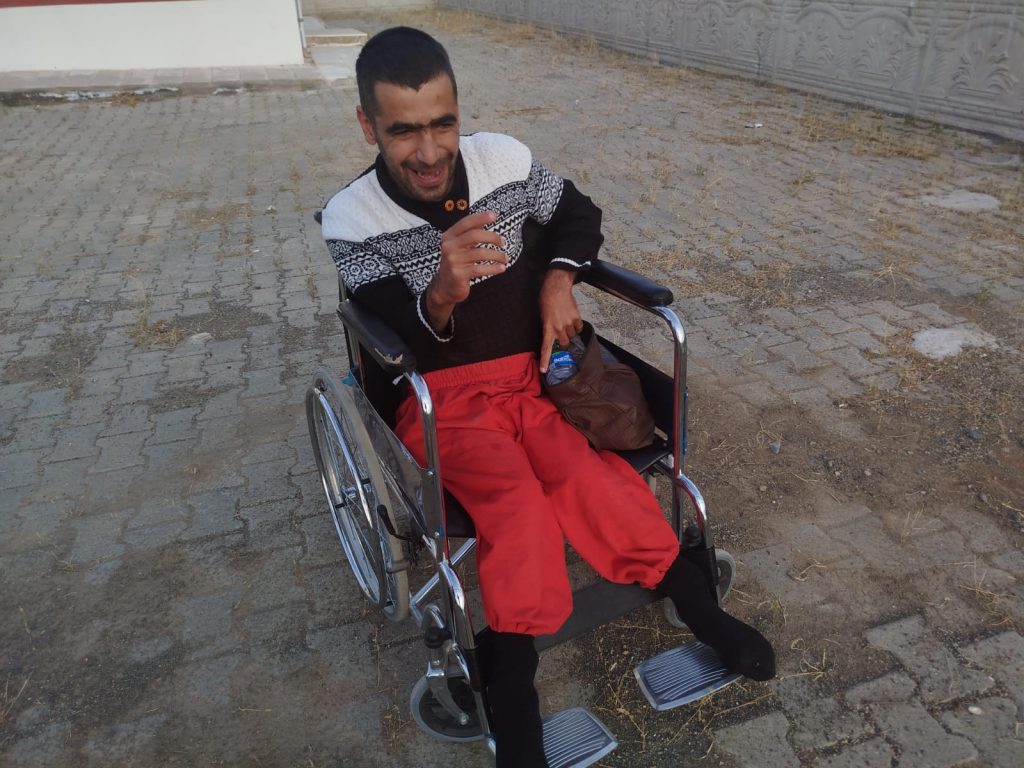 Onur’un Tek Dileği Tekerlekli Sandalye