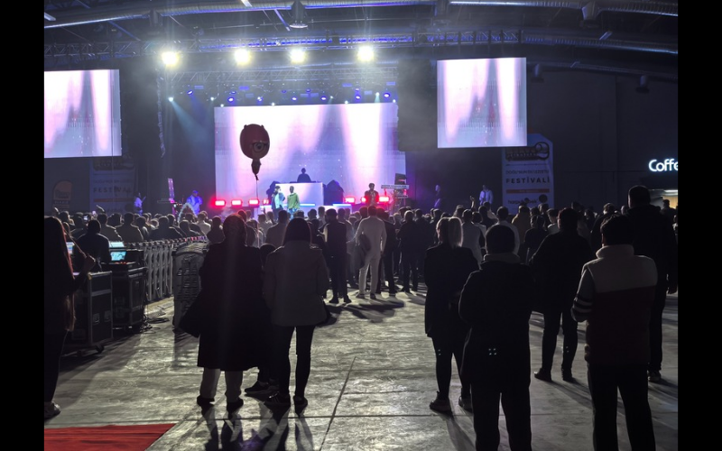 Eypio Konserinde Basına Büyük Saygısızlık!