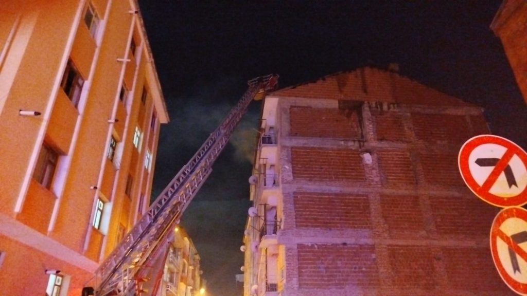 Elazığda korkutan yangın!