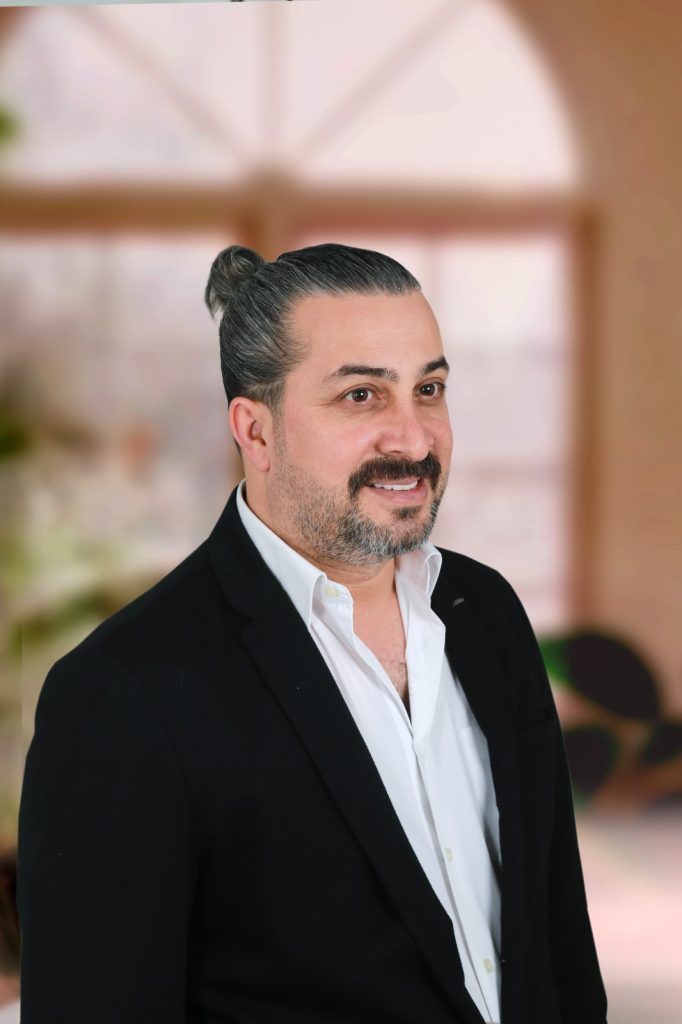 DR. AYHAN ORHAN PROF. DR. OLARAK ATANDI