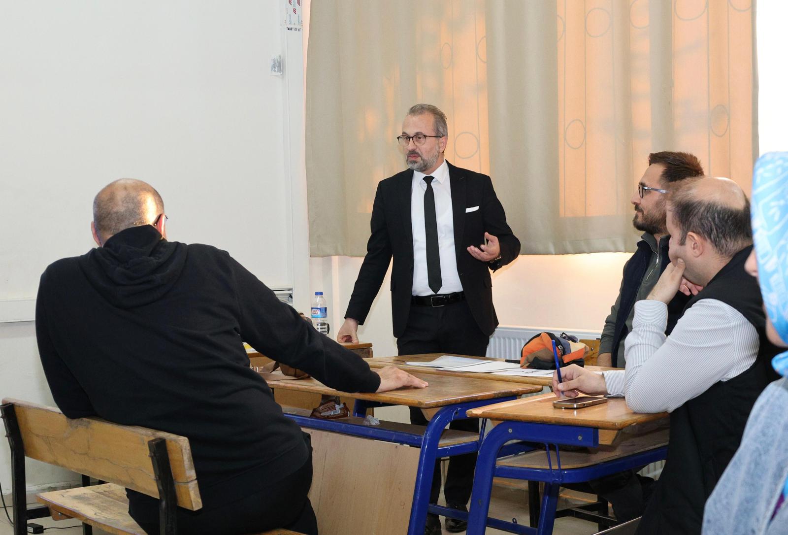 HAREZMİ EĞİTİM MODELİ ÖĞRETMEN EĞİTİMLERİ BAŞLADI