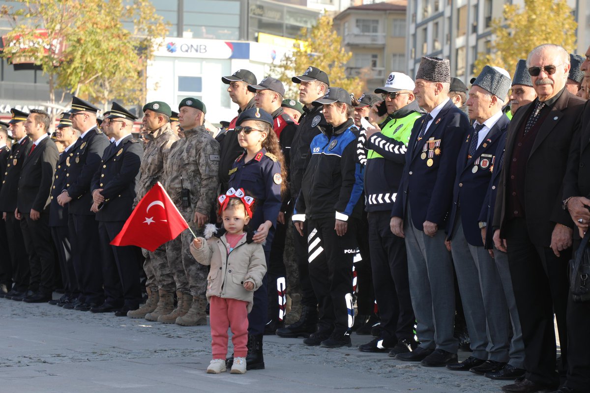 ELAZIĞ’DA 10 KASIM ANMA TÖRENİ DÜZENLENDİ
