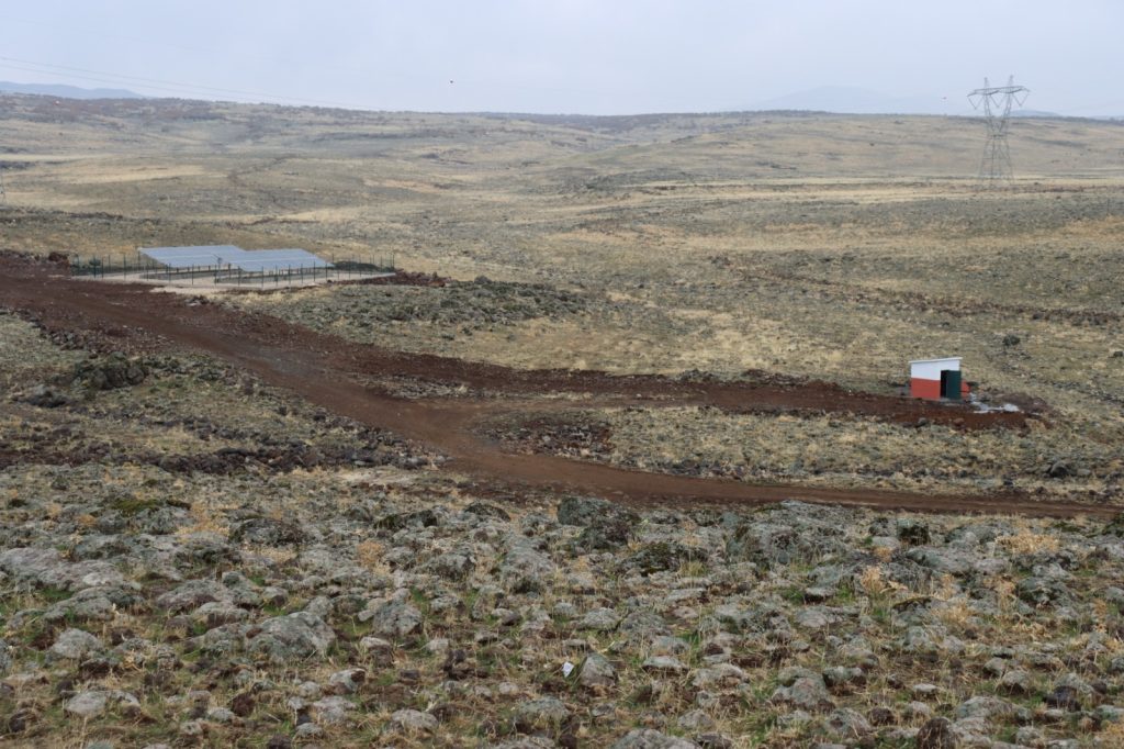 Karakoçan’ın Kalecik ve Ağamezrası Köylerinde Su Deposu ve GES Çalışmaları Tamamlandı