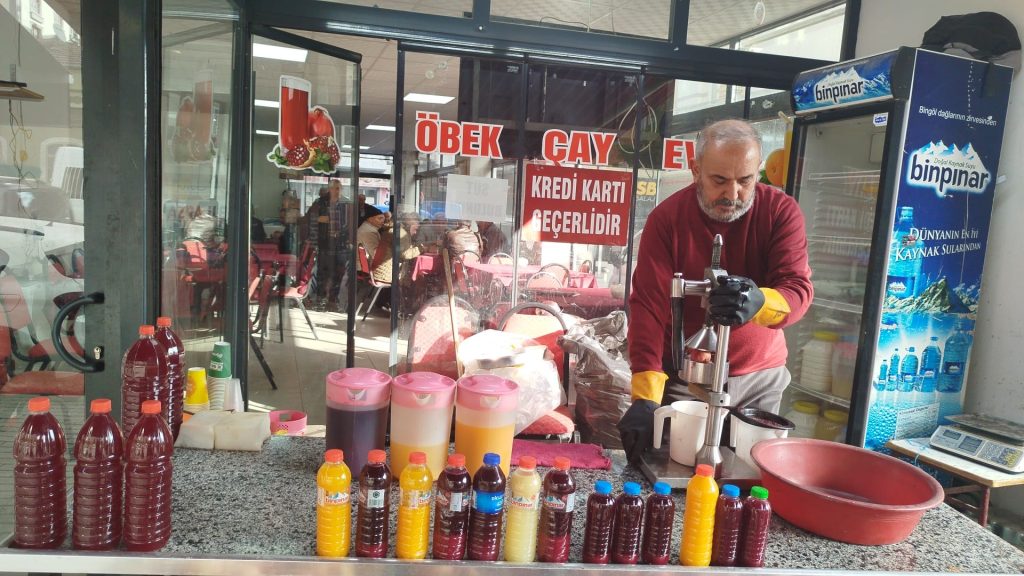 ELAZIĞ’IN SOKAKLARINDA ŞİFA RÜZGÂRI!