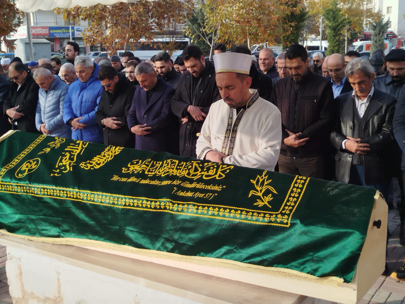 Mikail İrtegün Son Yoluculuğuna Uğurlandı