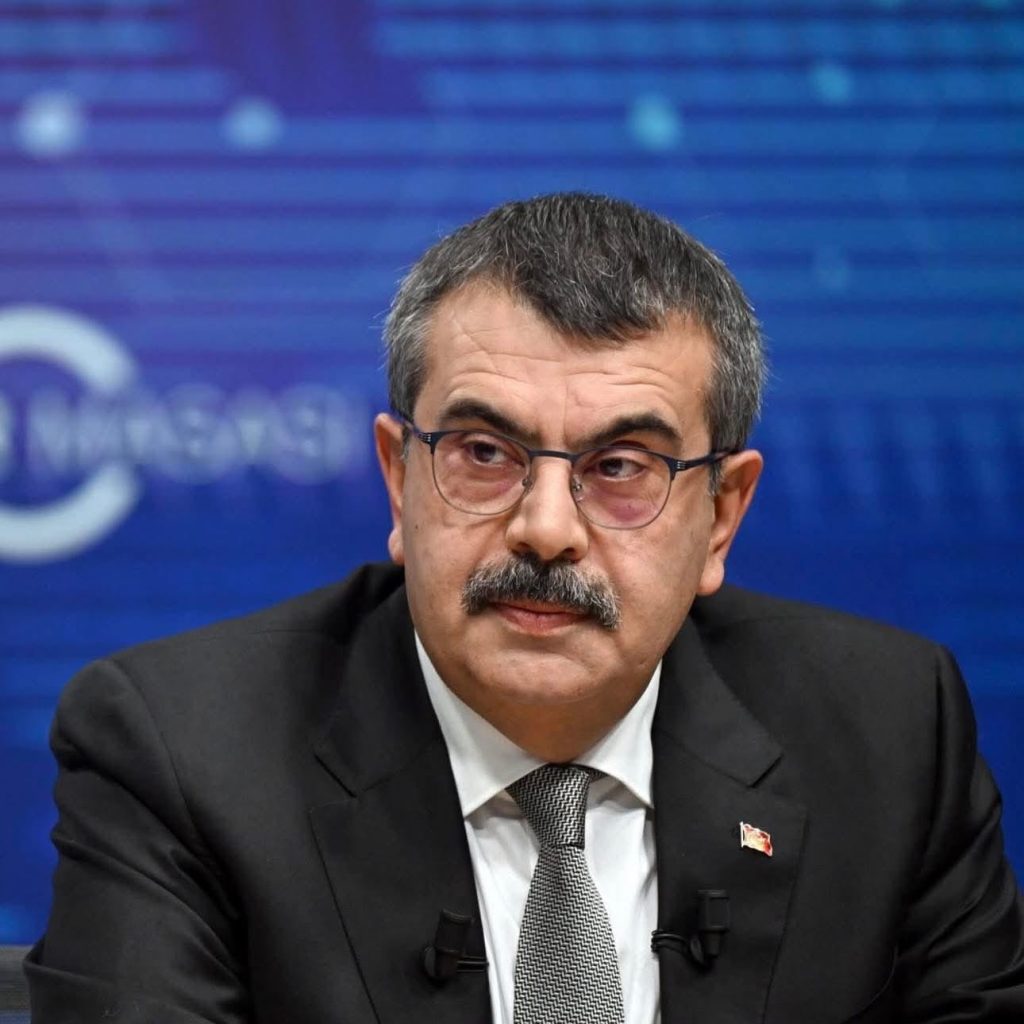 Ara tatillere düzenleme yolda