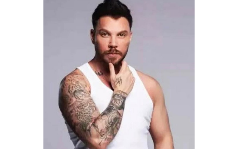 Sinan Akçıla ceza!