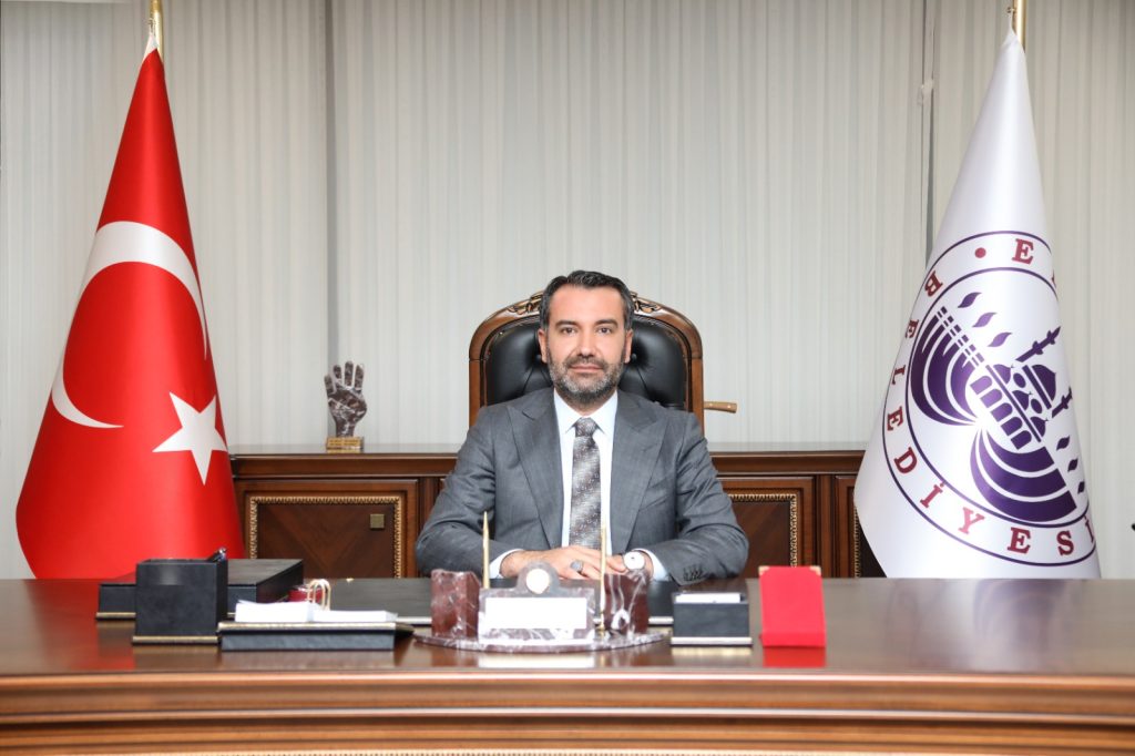 BAŞKAN ŞERİFOĞULLARI’NDAN 10 OCAK MESAJI: “BASIN, DEMOKRATİK KÜLTÜRÜMÜZÜN TEMEL TAŞIDIR”