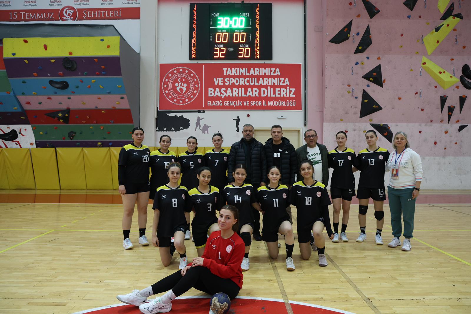 Yıldız Kadınlar Voleybol İl Birinciliği Tamamlandı