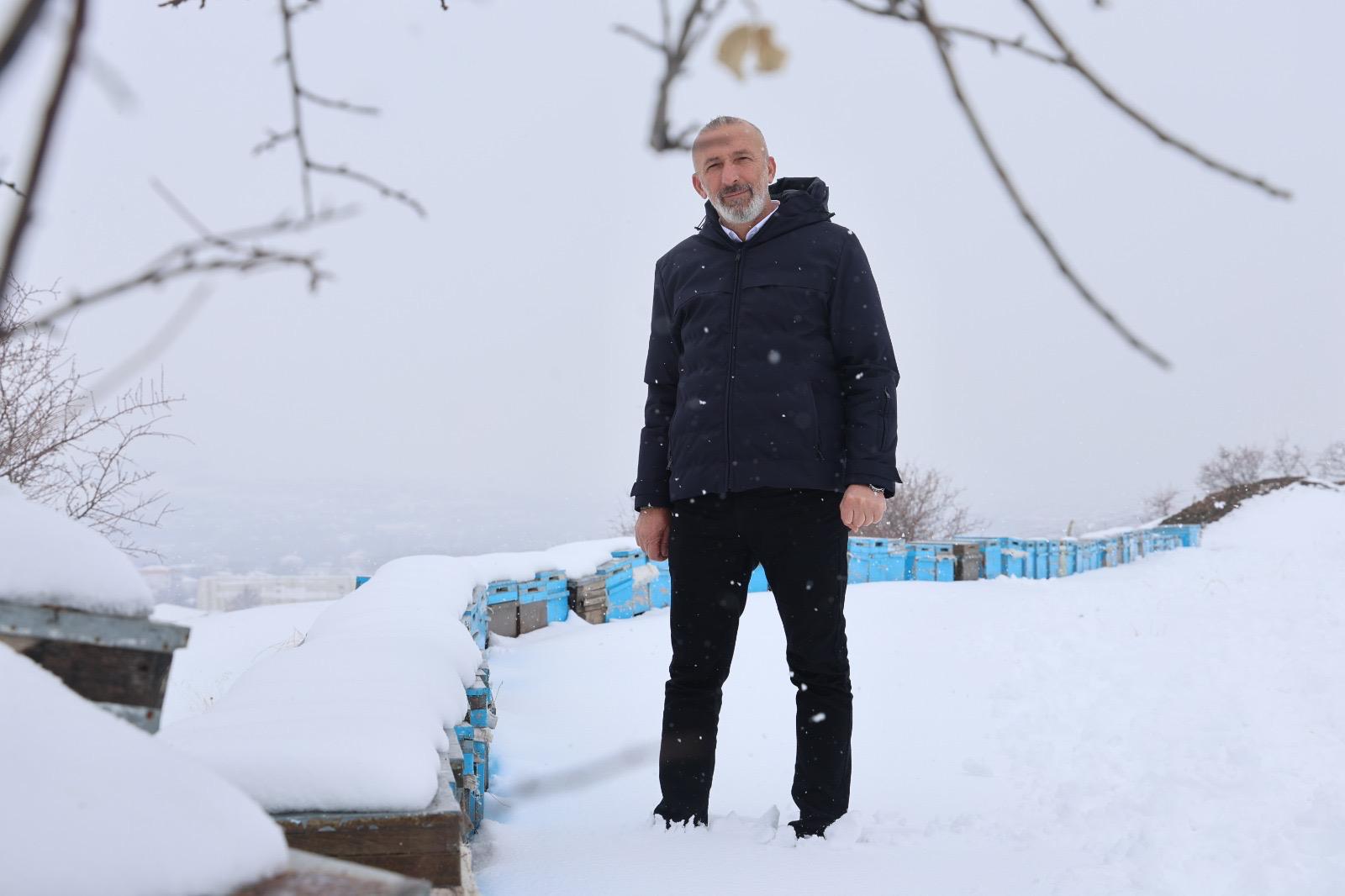 Elazığ’da Kâr Yağışı Arıcılara Umut Oldu.