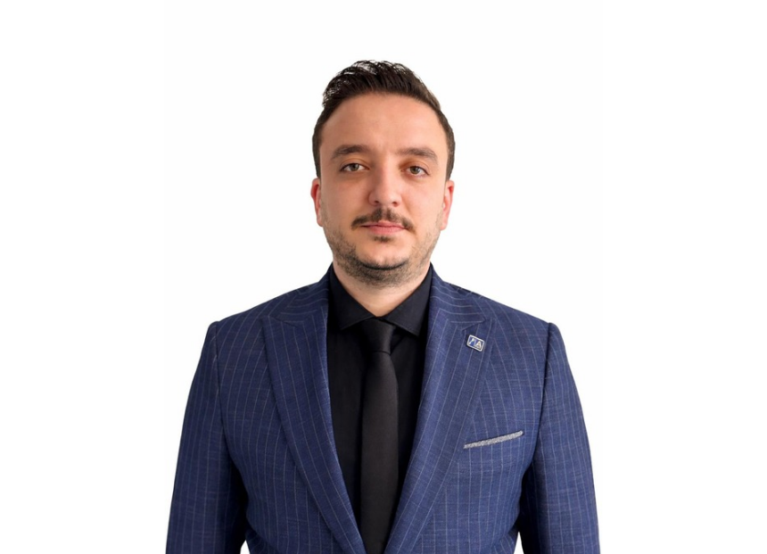 Başkan Sarışın: Alacakaya’ya Yapılan Hastane Yeterli mi?