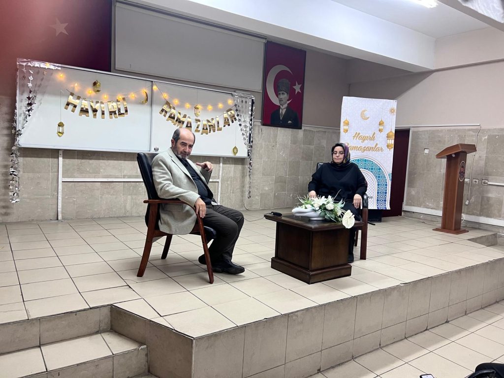 Ömer Demirbağ, Gazi Ortaokulu’nda