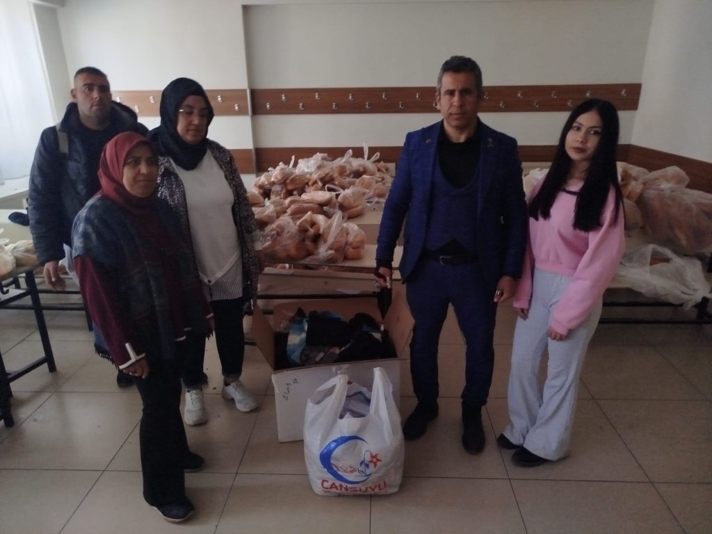 Şehrül Aziz Elaziz Engelsiz Yaşam Derneği’nden Öğrencilere Anlamlı Destek