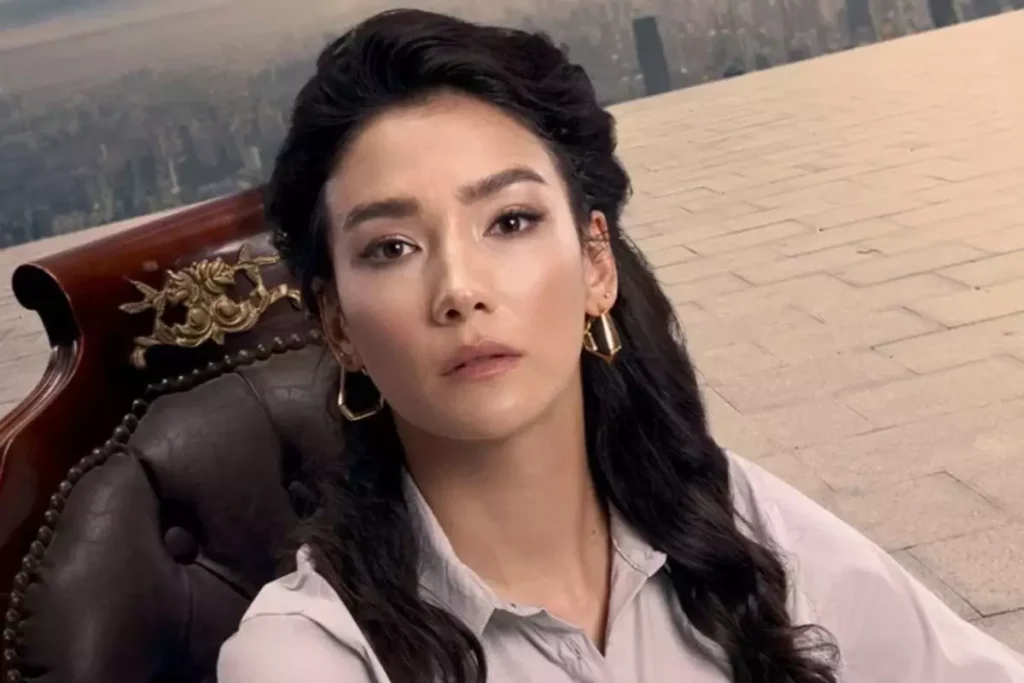 Aybüke Pusat’ın imaj değişikliği beğeni topladı