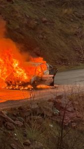 Gezin yolunda alev topuna döndü!