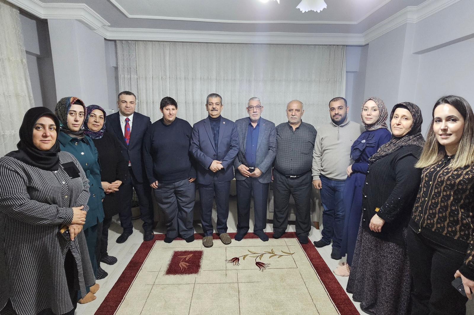 Gönül Sofrasına Oturup, Aynı Duaya Amin Dediler!