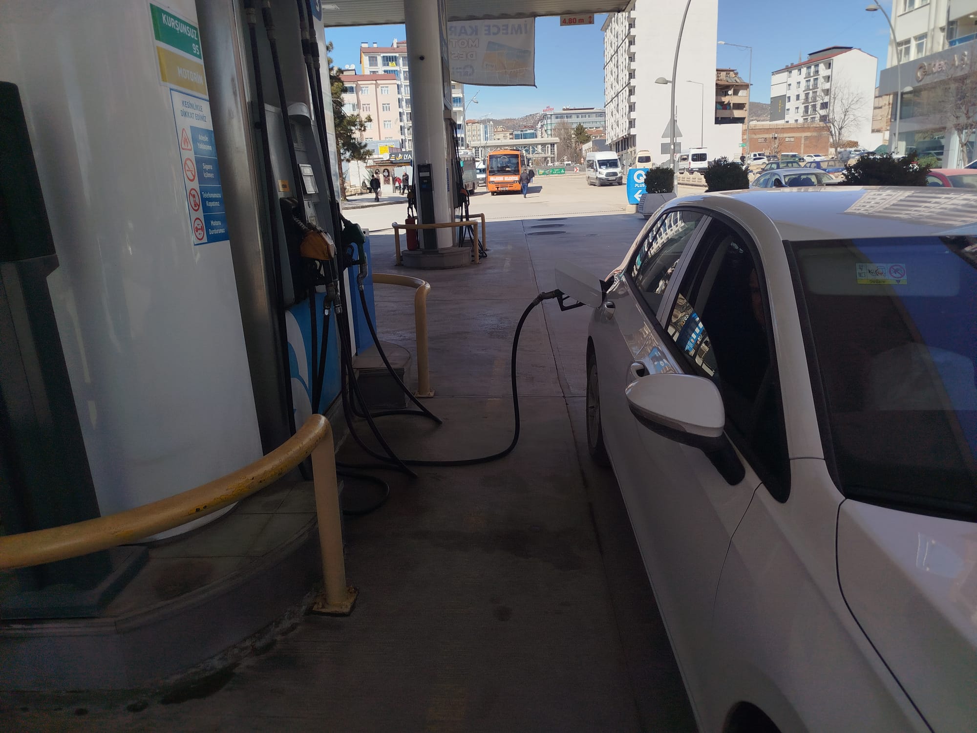 YAKITA ARTIŞ, QPLUS’A ALKIŞ