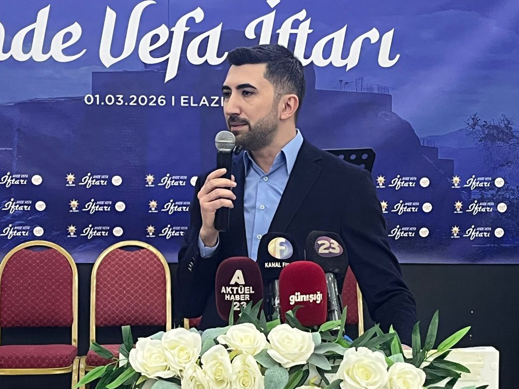 AK PARTİ ELAZIĞ İL TEŞKİLATI RAMAZAN’DA GÖNÜL SOFRALARINDA VATANDAŞLA BULUŞUYOR