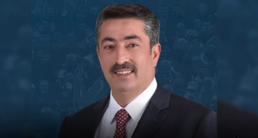 Yurtbaşı Belediye Başkanı Nihat Doğan, AK Parti’den istifa ettiğini duyurdu.