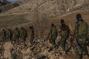 ABD basını: İranlı Kürt milisler İran’ın batısında kara saldırısı başlattı